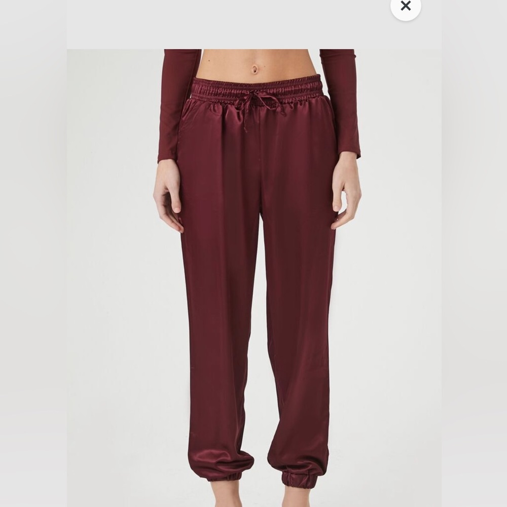 Brand: Forever 21. Size: Large. Color: Burgundy